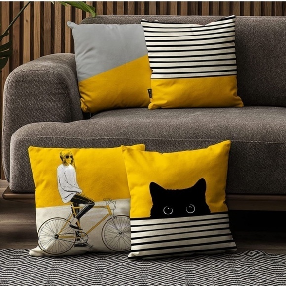 Brand New Set of 4 Decorative Pillow Covers 18"x18" Washable Decor Gold & Black - Picture 11 of 11